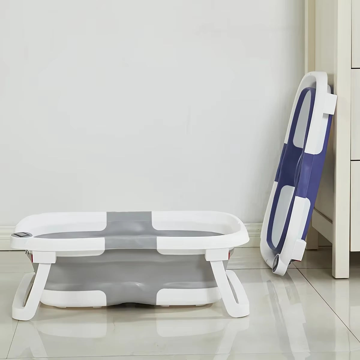 Baby Bathtub with Bath Cushion, Portable and Foldable, Real-Time Temperature Sensor, with a Drainage Hole