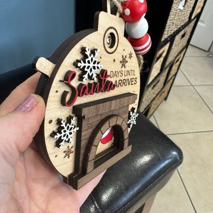 Christmas Countdown Ornament - Santa Arrives in Chimney Design with Snowflakes and Countdown Days until Arrival